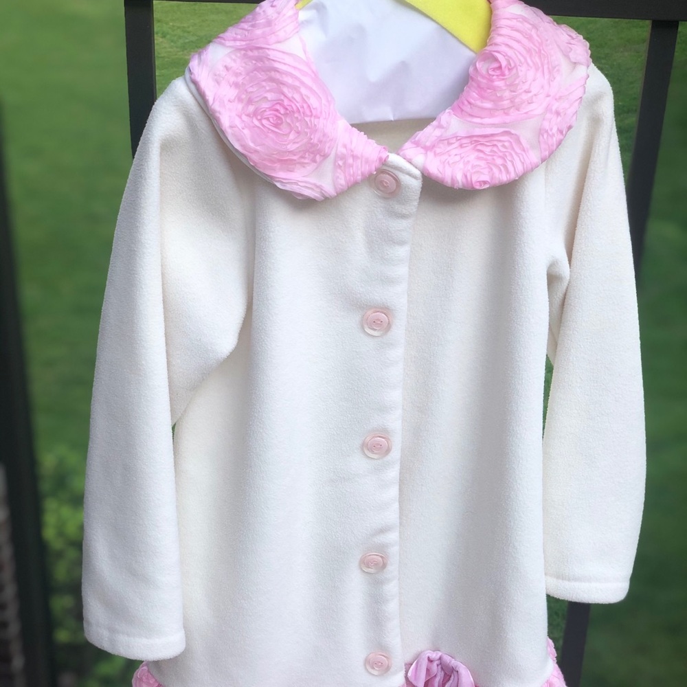 Adorable fancy girls coat, with pink rose trim!